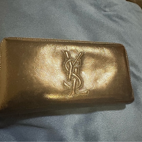 Authentic Yves Saint Laurent Black Crinkled Patent Leather Zippy Wallet